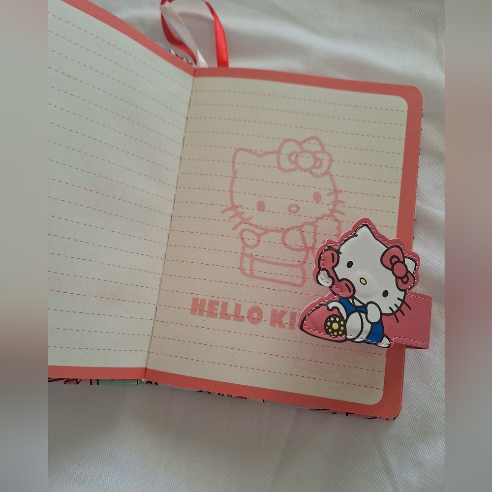 Hello Kitty Journal Notebook - Picture 2 of 6